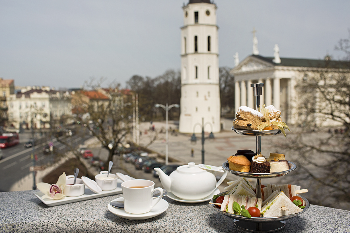 Afternoon_Tea_Kempinski_Vilnius_1